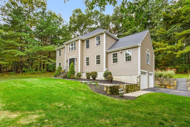 3 Tia Place, Franklin, MA 02038