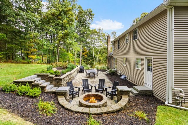 3 Tia Place, Franklin, MA 02038