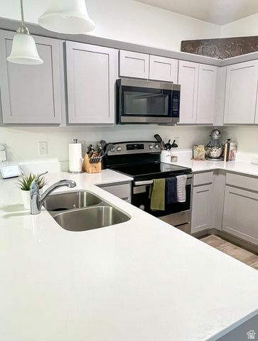 461 N 325 W, Vineyard, UT 84059