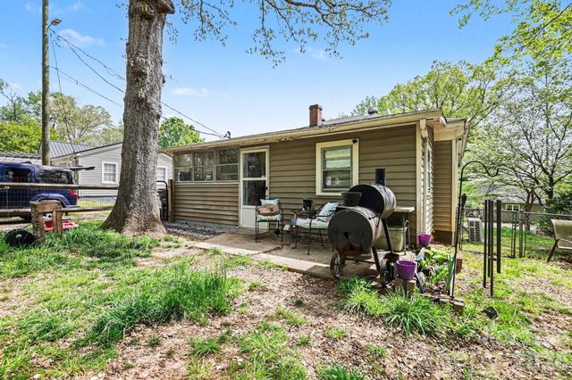 403 Oakdale Avenue, Kannapolis, NC 28083