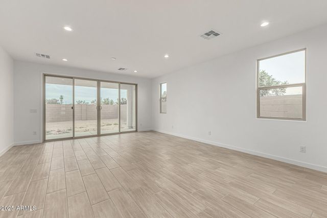 5423 W ROYAL PALM Road, Glendale, AZ 85302