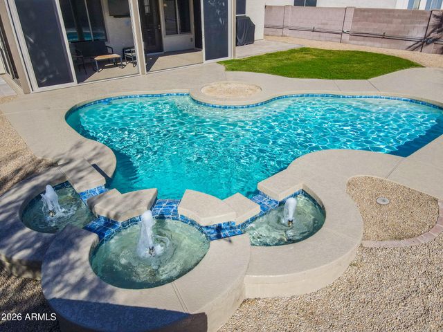 3367 W VIA DEL SOL Drive, Phoenix, AZ 85027