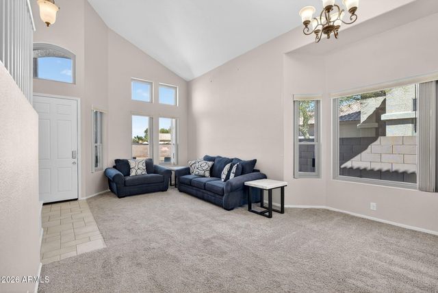 3367 W VIA DEL SOL Drive, Phoenix, AZ 85027