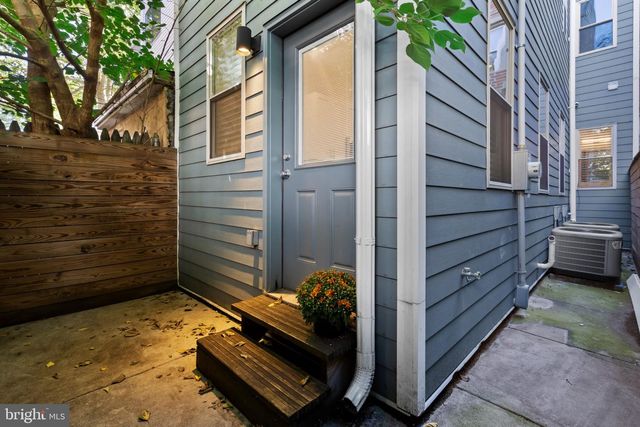 1807 WYLIE ST, Philadelphia, PA 19130