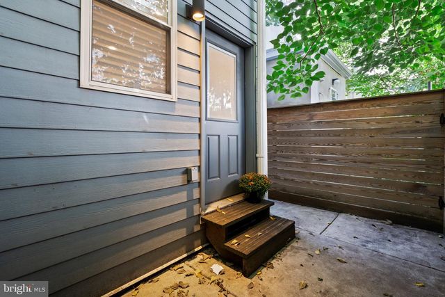 1807 WYLIE ST, Philadelphia, PA 19130
