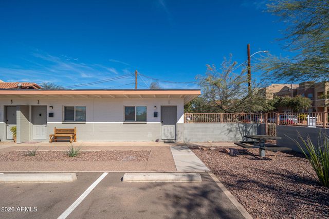 604 S Roosevelt Street, Tempe, AZ 85281