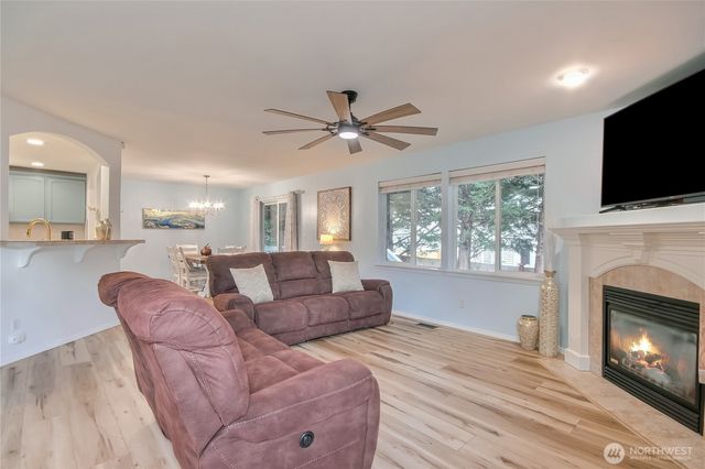 20519 85th Avenue Ct E, Spanaway, WA 98387