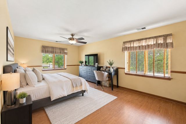 18075 Royal Oak Court 2S, Tinley Park, IL 60477