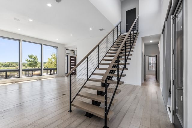 1321 Black Walnut Lane, Arlington, TX 76005