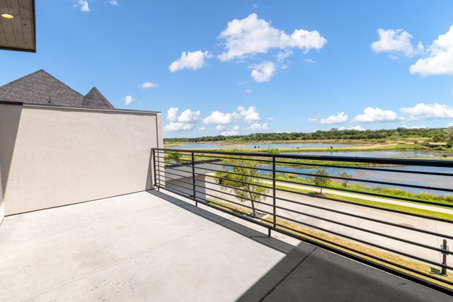 1321 Black Walnut Lane, Arlington, TX 76005