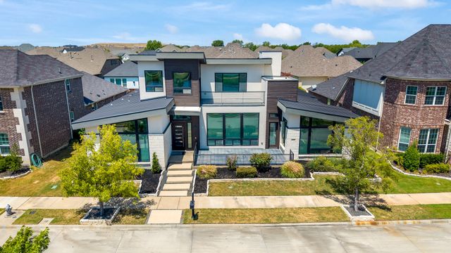 1321 Black Walnut Lane, Arlington, TX 76005