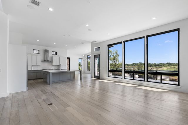 1321 Black Walnut Lane, Arlington, TX 76005