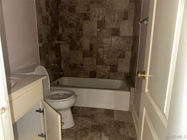 8367 Longneedle Drive, Montgomery, AL 36117