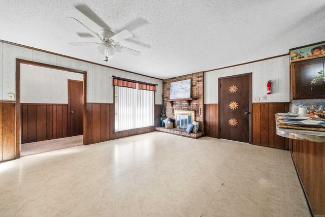 2301 Hobson Avenue, Hot Springs, AR 71913