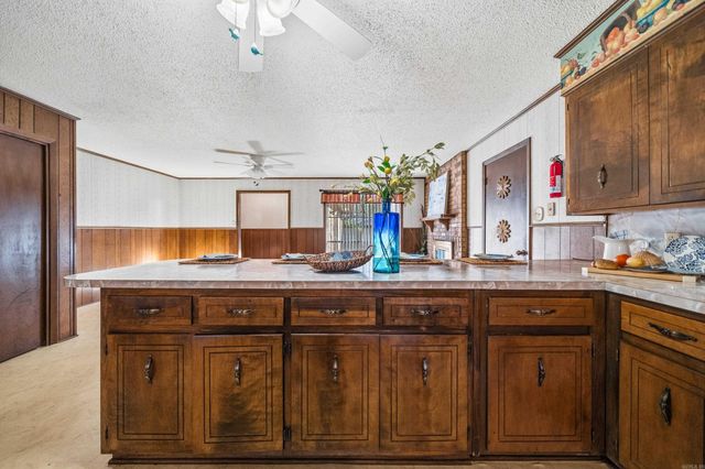 2301 Hobson Avenue, Hot Springs, AR 71913