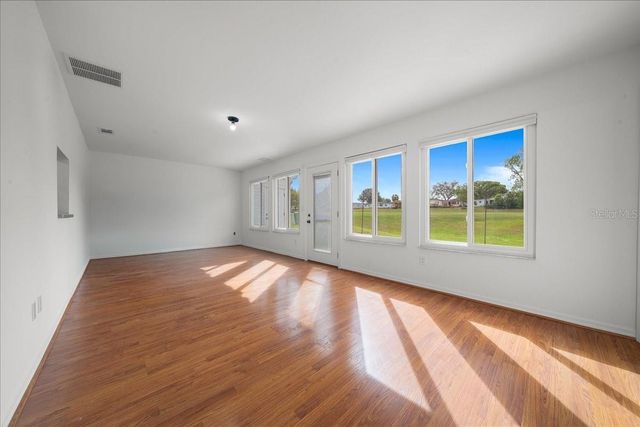 936 ORCHID STREET, Lady Lake, FL 32159