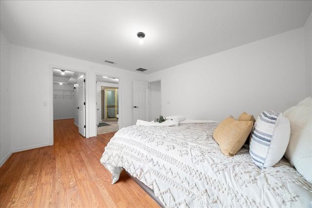 936 ORCHID STREET, Lady Lake, FL 32159