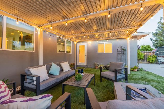 3817 Stanford Way, Livermore, CA 94550