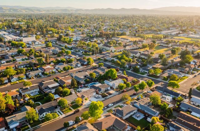 3817 Stanford Way, Livermore, CA 94550