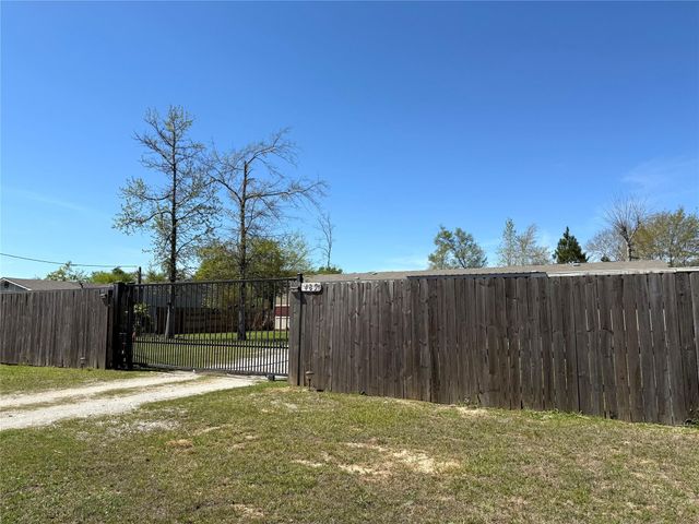485 County Road 5006, Cleveland, TX 77327