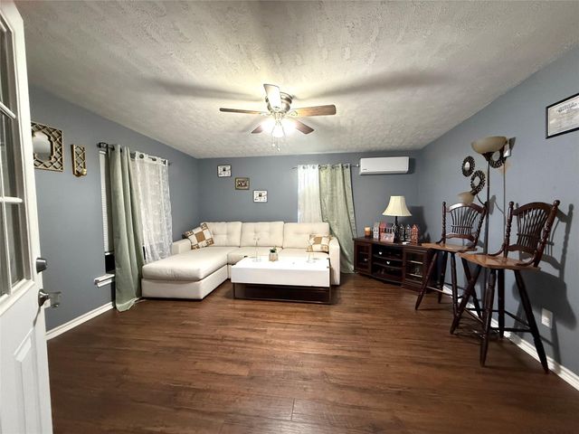 485 County Road 5006, Cleveland, TX 77327