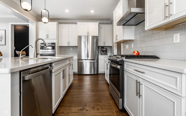 4049 Forbes Road, Bargersville, IN 46106