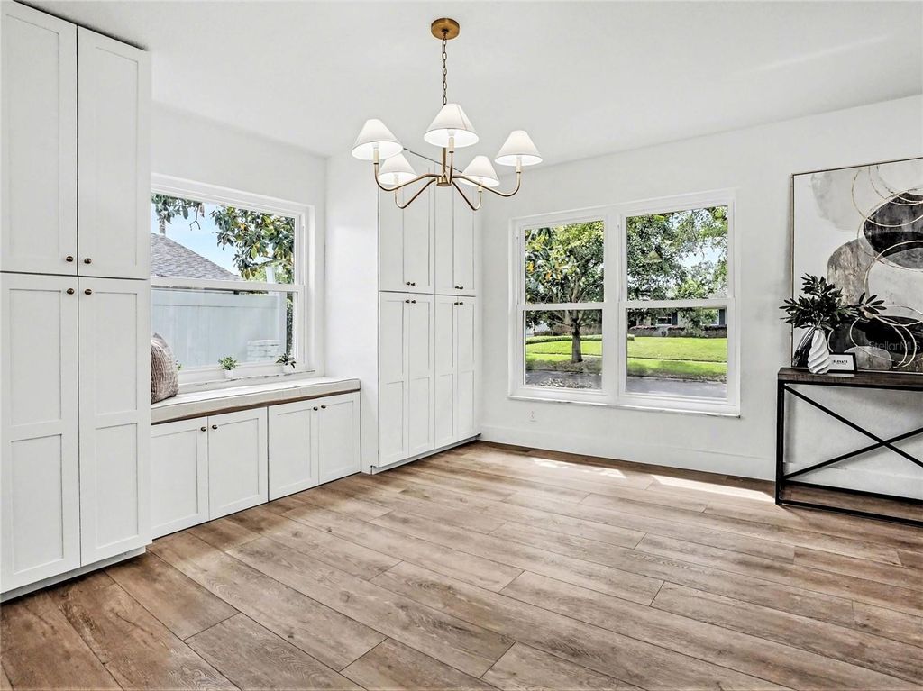 Image 11 of property listing at 3069 BAY TREE DRIVE, Orlando, FL 32806