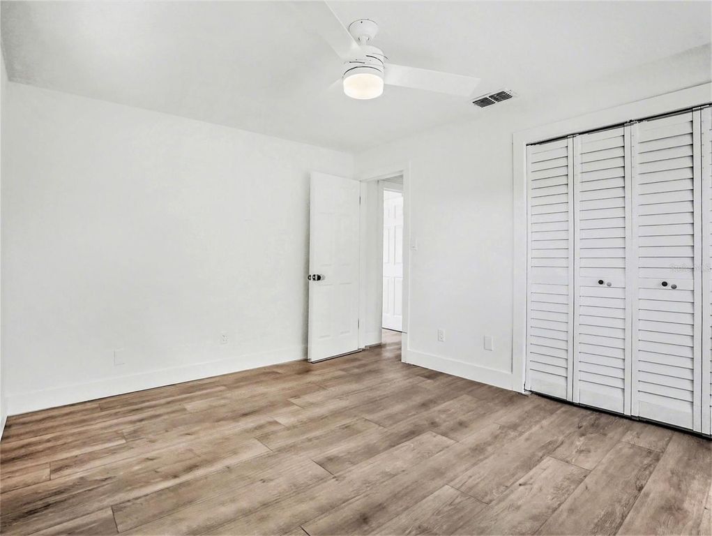 Image 13 of property listing at 3069 BAY TREE DRIVE, Orlando, FL 32806