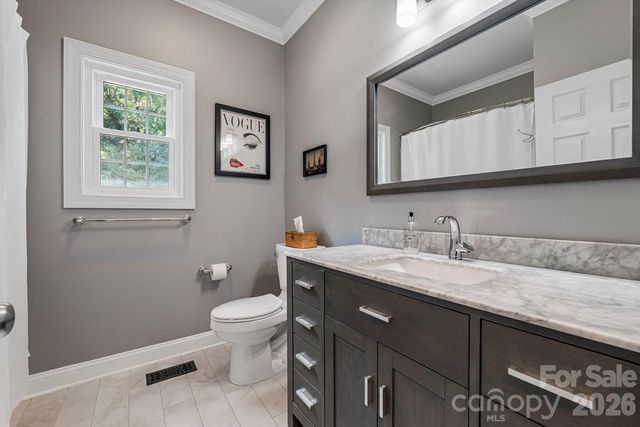 305 Forbes Court, Lake Wylie, SC 29710