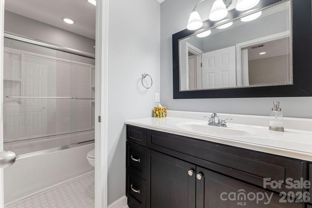305 Forbes Court, Lake Wylie, SC 29710
