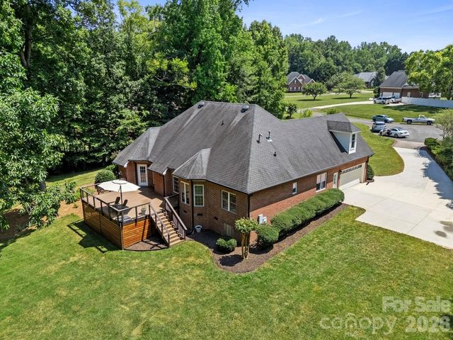 305 Forbes Court, Lake Wylie, SC 29710