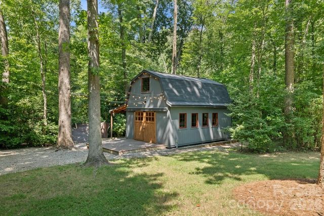 305 Forbes Court, Lake Wylie, SC 29710