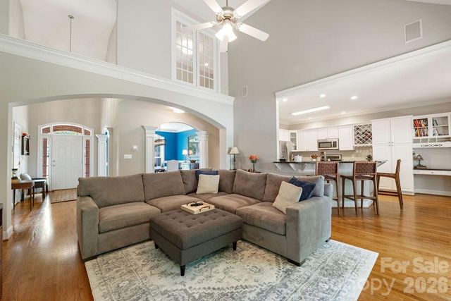 305 Forbes Court, Lake Wylie, SC 29710