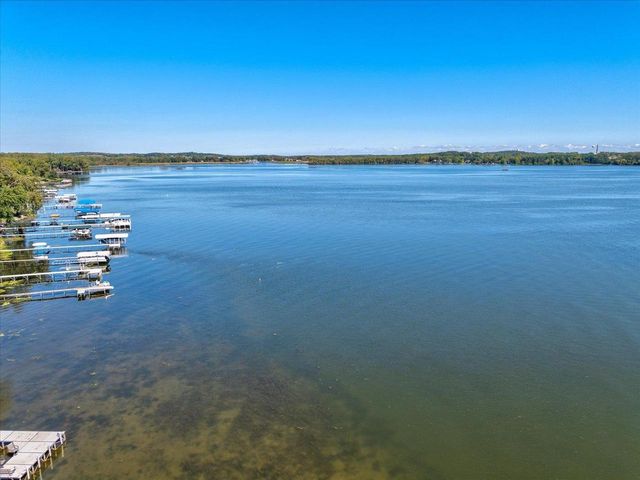 5114 Reynolds Avenue, Waunakee, WI 53597