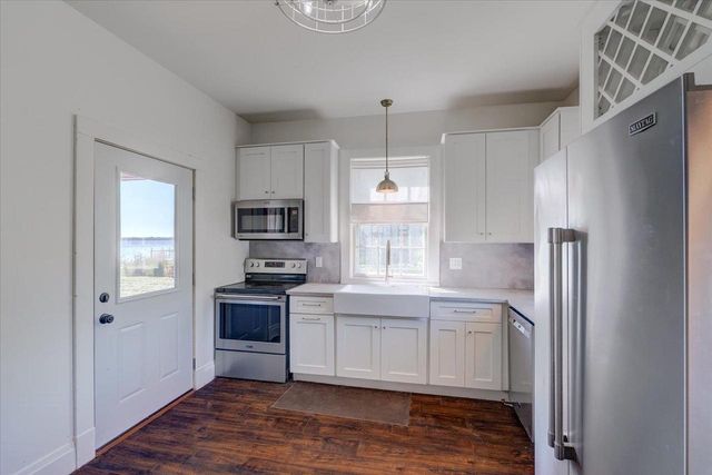 5114 Reynolds Avenue, Waunakee, WI 53597