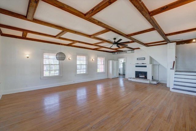 5114 Reynolds Avenue, Waunakee, WI 53597