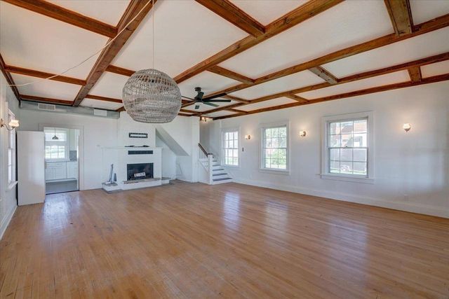 5114 Reynolds Avenue, Waunakee, WI 53597