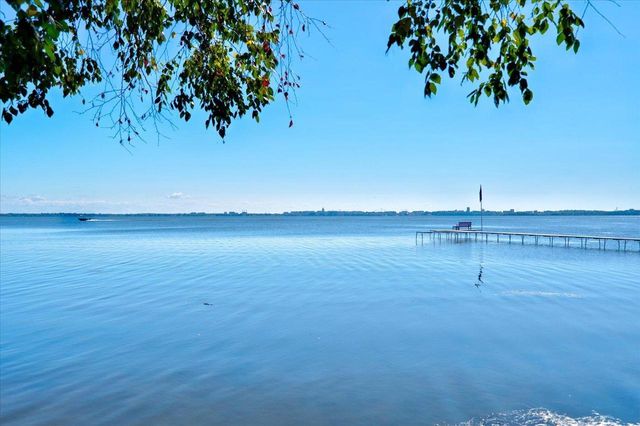 5114 Reynolds Avenue, Waunakee, WI 53597