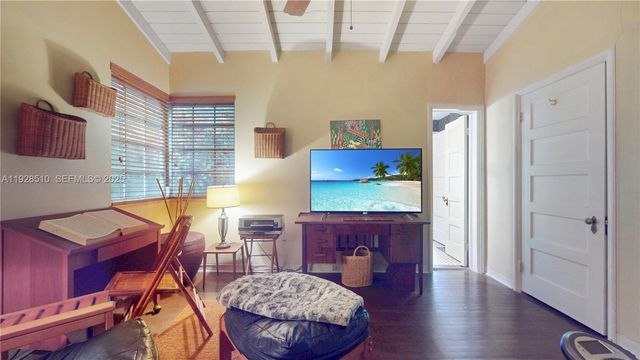 2607 N Greenway Dr, Coral Gables, FL 33134