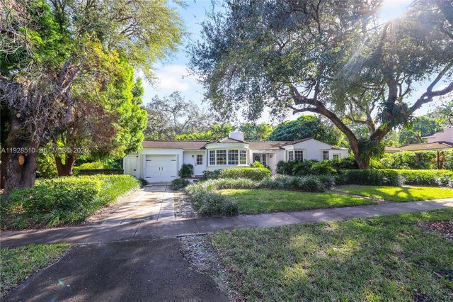 2607 N Greenway Dr, Coral Gables, FL 33134