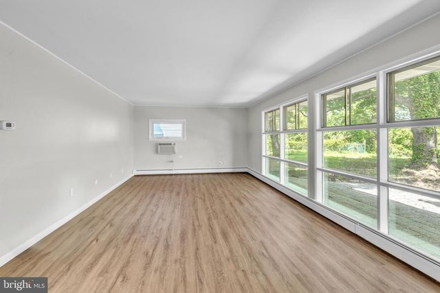 17 KENSINGTON LN, Newark, DE 19713