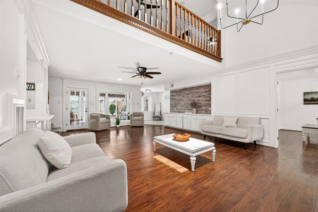 12302 S Moorcreek Drive, Houston, TX 77070