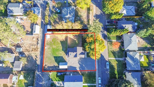 3718 W Hoffman Ave, Spokane, WA 99205