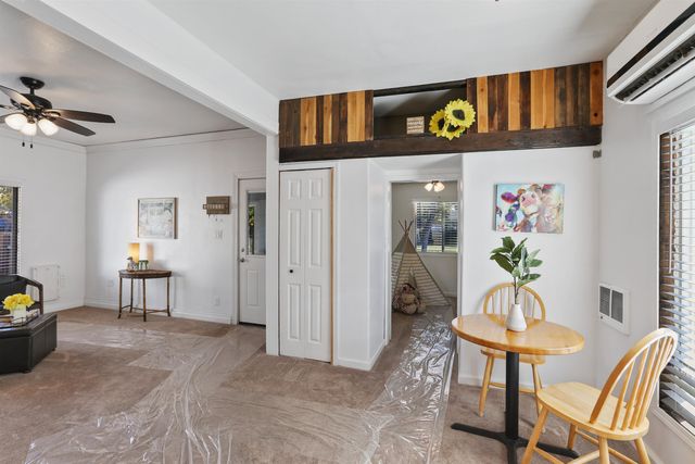 3718 W Hoffman Ave, Spokane, WA 99205
