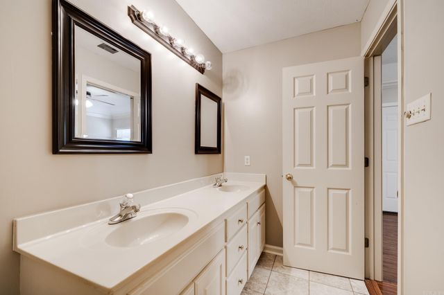 4600 Utah, Conway, AR 72034