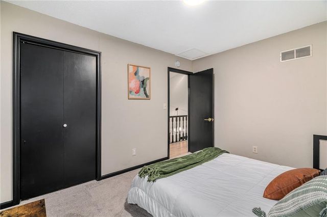 1904 W 3rd Street, Lawrence, KS 66044