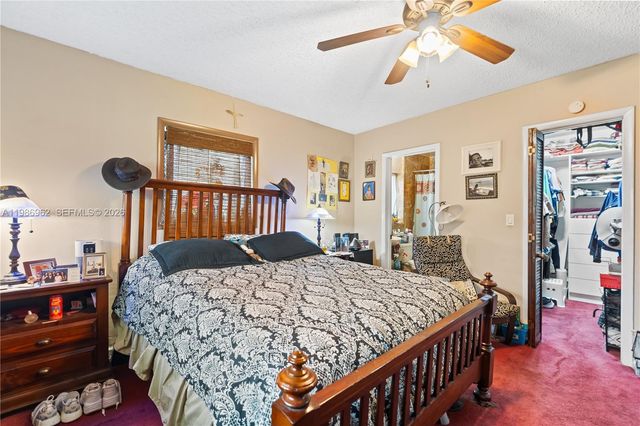 720 NW 4th St, Hallandale Beach, FL 33009