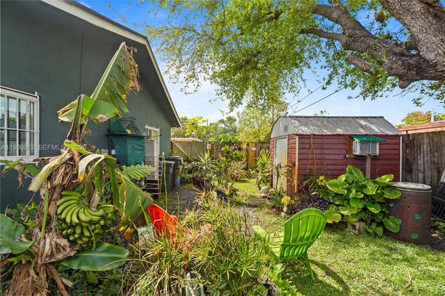 720 NW 4th St, Hallandale Beach, FL 33009