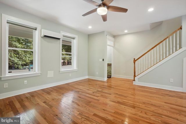 37 MICHIGAN AVE NE, Washington, DC 20002