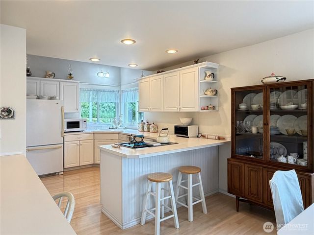 38 M Cascade Drive, Hat Island, WA 98206